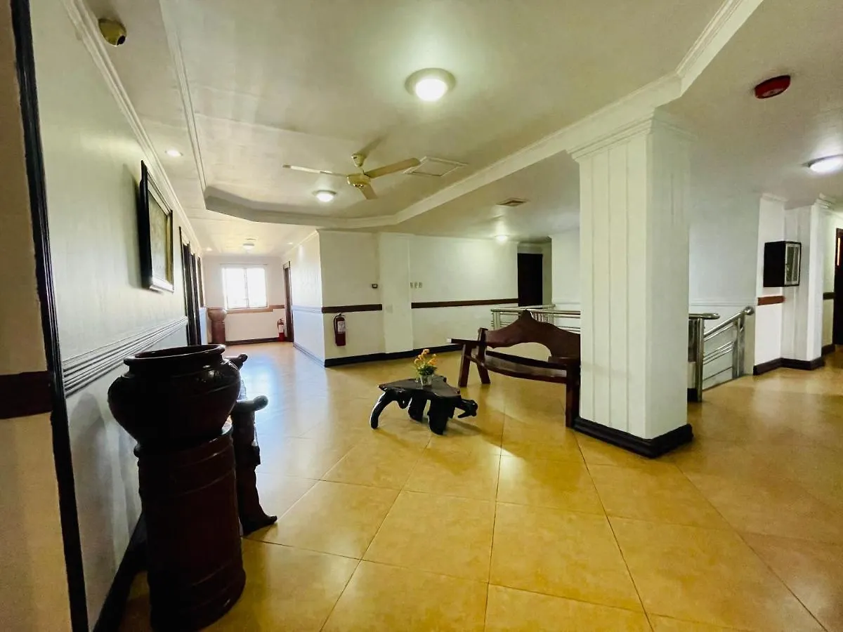 Drake Hotel Angeles City